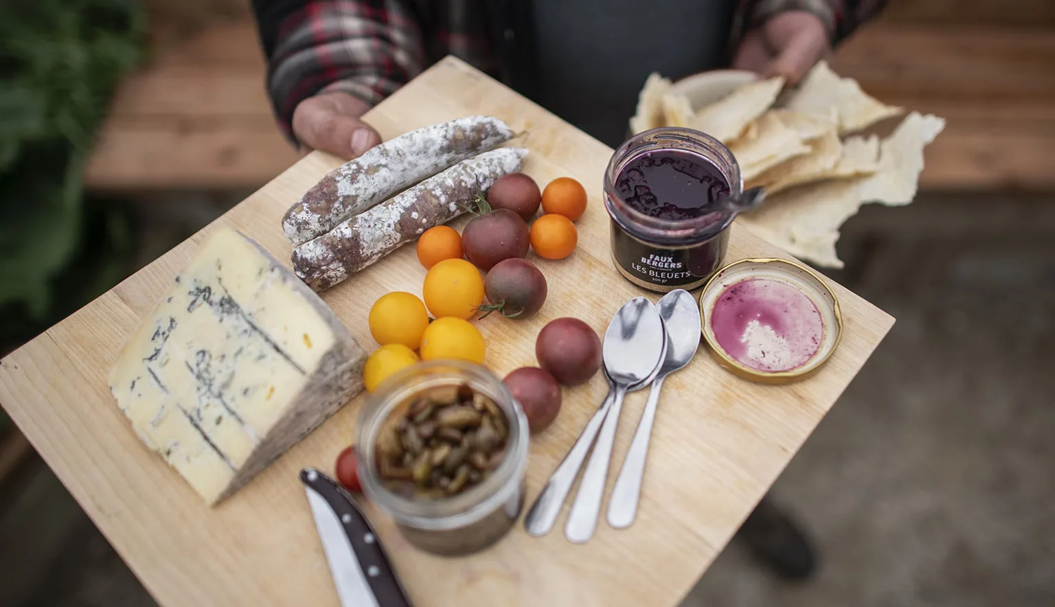 Charlevoix Outlook Recommends Main