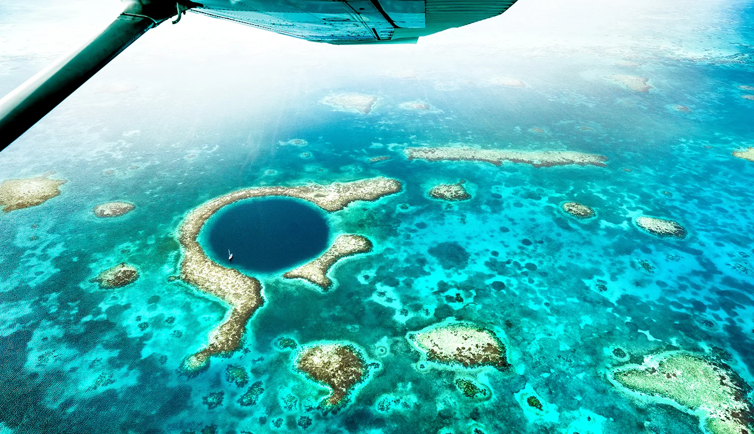 Aerial panoramic view of The Great Blue Hole - Detail of Belize