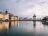Die Stadt Luzern - Kapellbrücke mit Wasserturm.