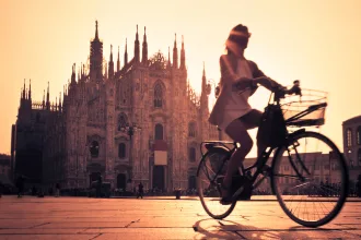 Cycling in Milan