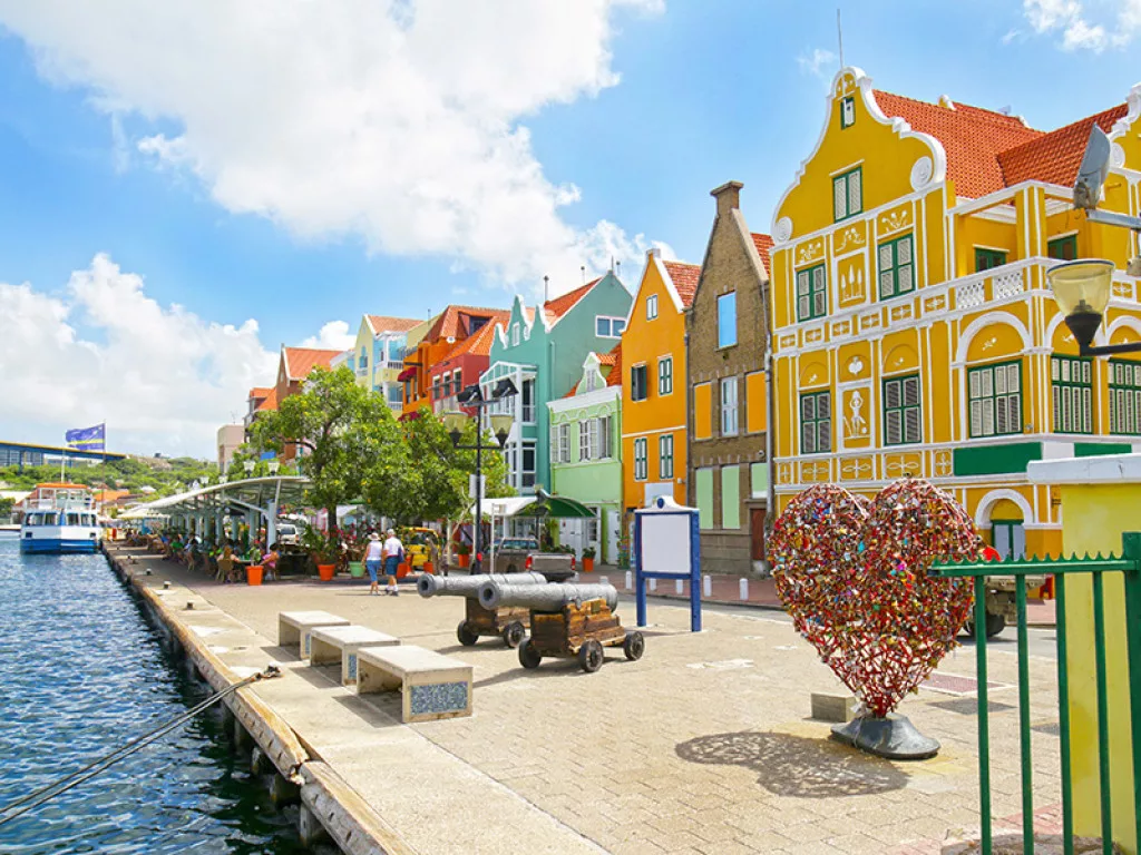 curacao tourism website