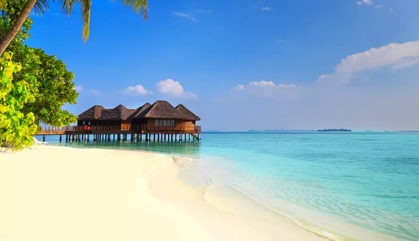 maldives travel magazine