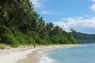 Dededo Beach, Philip Davis, Unsplash