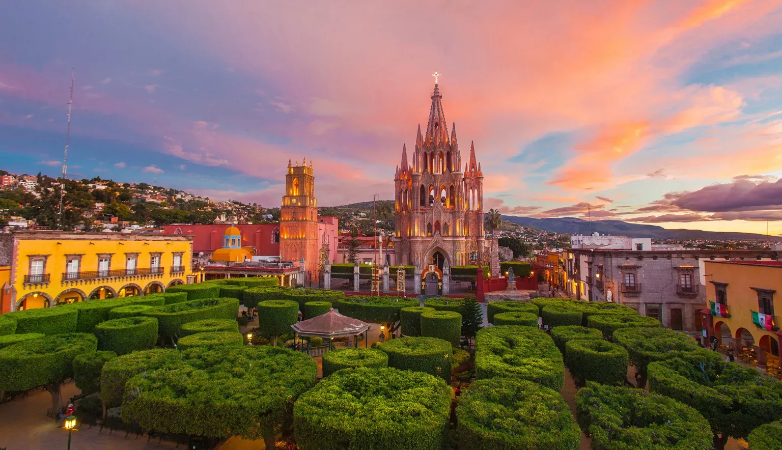 All the world's a stage”: Creating Guanajuato, Mexico's Tourism Image